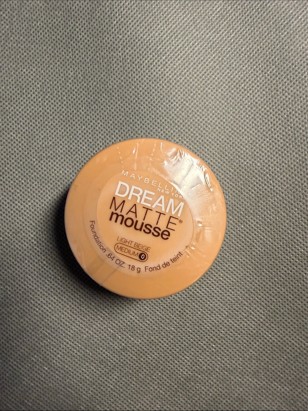 Maybelline Dream Matte Mousse Compact - light beige